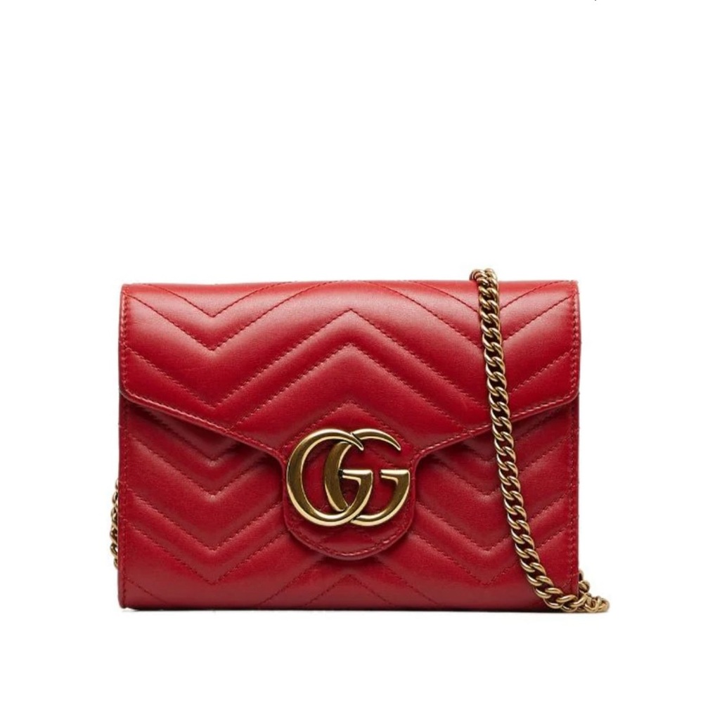 Gucci Pre-Owned
2000-2015 GG Marmont wallet-on-chain Red